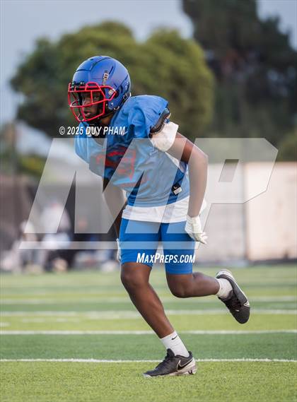 Thumbnail 2 in Serra @ Servite (Scrimmage) photogallery.