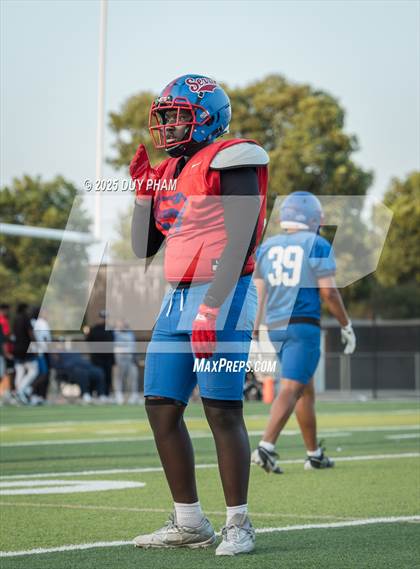 Thumbnail 1 in Serra @ Servite (Scrimmage) photogallery.