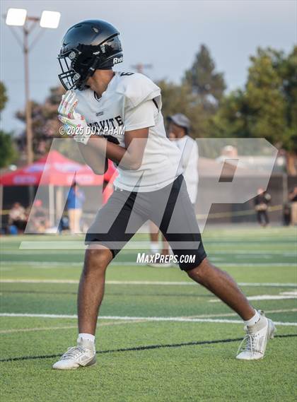 Thumbnail 2 in Serra @ Servite (Scrimmage) photogallery.