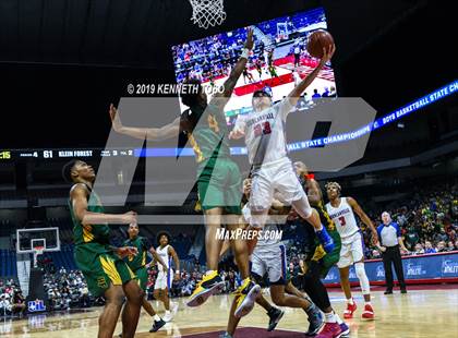 Thumbnail 1 in Duncanville vs. Klein Forest (UIL 6A Final) photogallery.