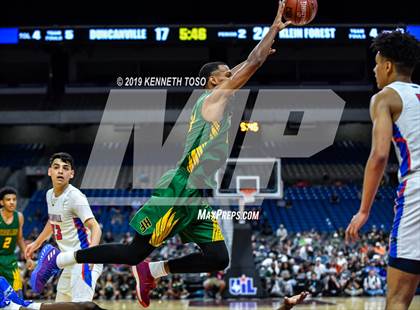 Thumbnail 2 in Duncanville vs. Klein Forest (UIL 6A Final) photogallery.