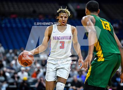 Thumbnail 2 in Duncanville vs. Klein Forest (UIL 6A Final) photogallery.