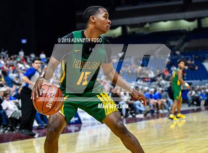 Thumbnail 3 in Duncanville vs. Klein Forest (UIL 6A Final) photogallery.