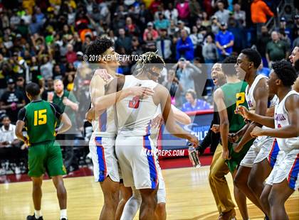 Thumbnail 2 in Duncanville vs. Klein Forest (UIL 6A Final) photogallery.