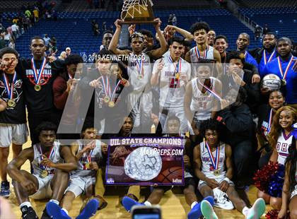 Thumbnail 2 in Duncanville vs. Klein Forest (UIL 6A Final) photogallery.