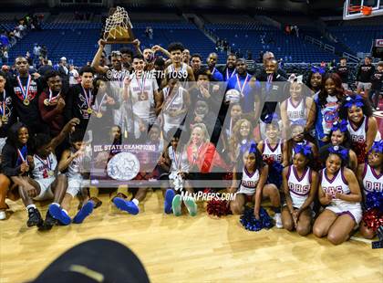 Thumbnail 1 in Duncanville vs. Klein Forest (UIL 6A Final) photogallery.