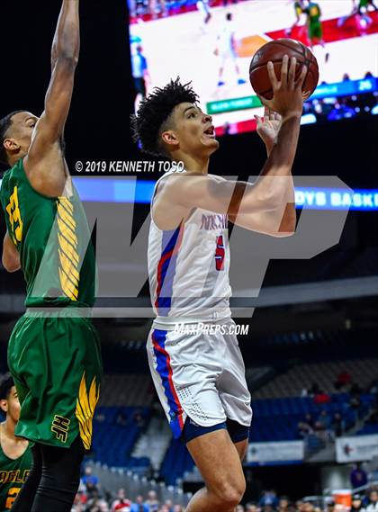 Thumbnail 1 in Duncanville vs. Klein Forest (UIL 6A Final) photogallery.