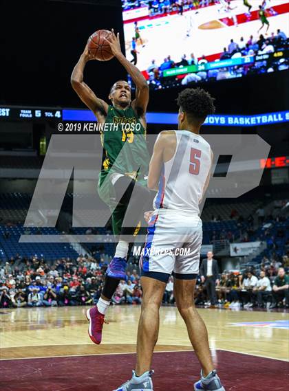 Thumbnail 2 in Duncanville vs. Klein Forest (UIL 6A Final) photogallery.