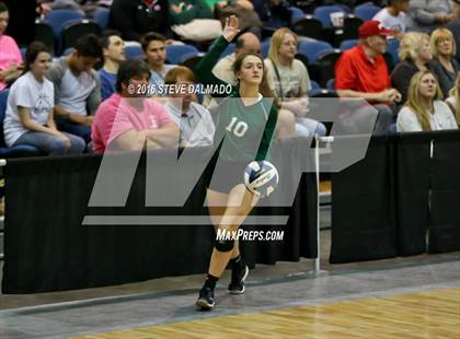 Thumbnail 1 in Mt. Carmel vs Archbishop Chapelle (LHSAA Division I Quarterfinal Playoff) photogallery.