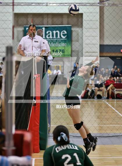 Thumbnail 1 in Mt. Carmel vs Archbishop Chapelle (LHSAA Division I Quarterfinal Playoff) photogallery.