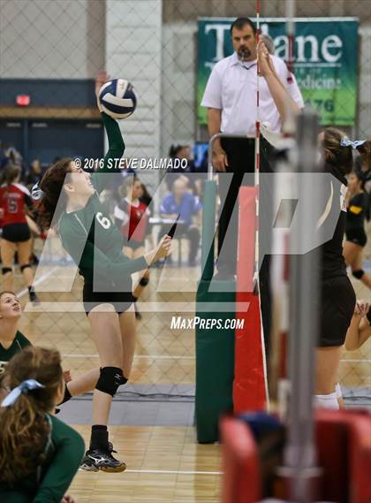 Thumbnail 1 in Mt. Carmel vs Archbishop Chapelle (LHSAA Division I Quarterfinal Playoff) photogallery.