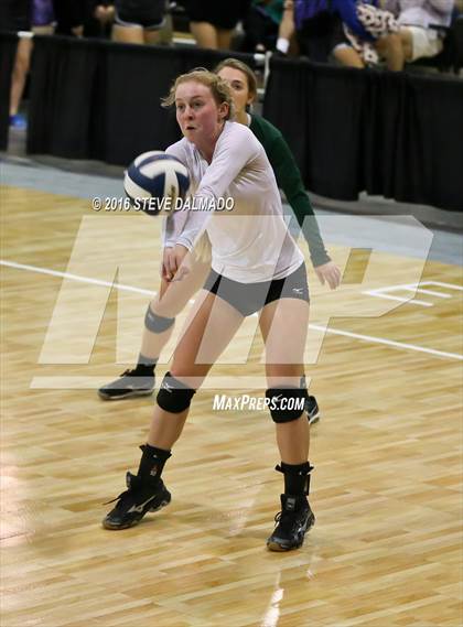 Thumbnail 2 in Mt. Carmel vs Archbishop Chapelle (LHSAA Division I Quarterfinal Playoff) photogallery.