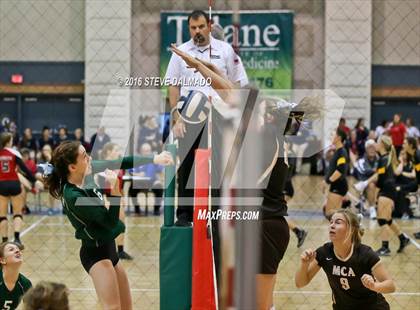Thumbnail 2 in Mt. Carmel vs Archbishop Chapelle (LHSAA Division I Quarterfinal Playoff) photogallery.