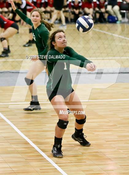 Thumbnail 1 in Mt. Carmel vs Archbishop Chapelle (LHSAA Division I Quarterfinal Playoff) photogallery.