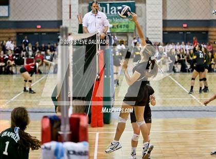 Thumbnail 3 in Mt. Carmel vs Archbishop Chapelle (LHSAA Division I Quarterfinal Playoff) photogallery.