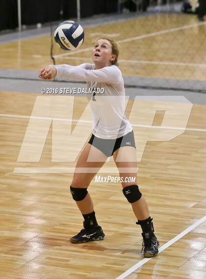Thumbnail 3 in Mt. Carmel vs Archbishop Chapelle (LHSAA Division I Quarterfinal Playoff) photogallery.
