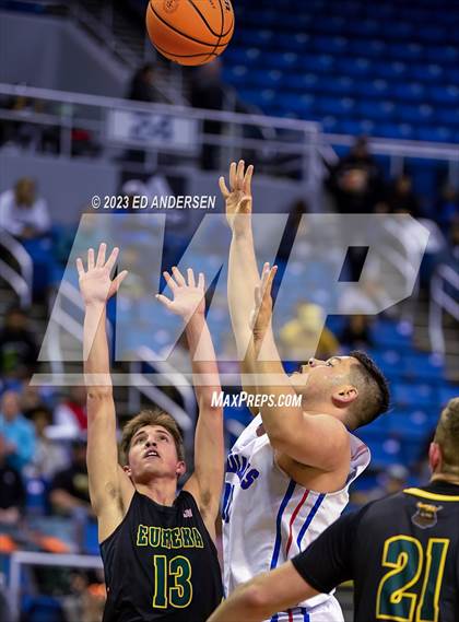 Thumbnail 2 in GV Christian vs. Eureka (NIAA 1A State Semifinals) photogallery.