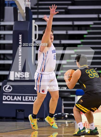 Thumbnail 1 in GV Christian vs. Eureka (NIAA 1A State Semifinals) photogallery.