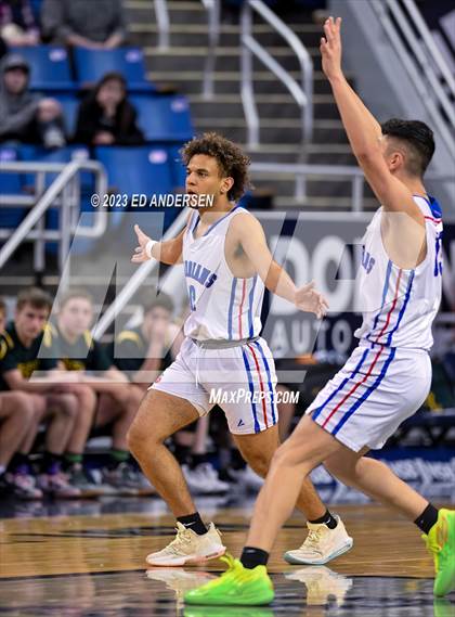 Thumbnail 2 in GV Christian vs. Eureka (NIAA 1A State Semifinals) photogallery.