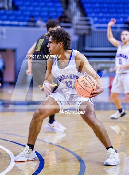 Thumbnail 1 in GV Christian vs. Eureka (NIAA 1A State Semifinals) photogallery.