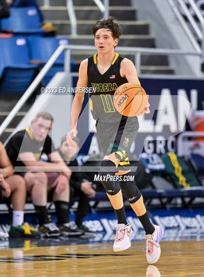 Thumbnail 3 in GV Christian vs. Eureka (NIAA 1A State Semifinals) photogallery.