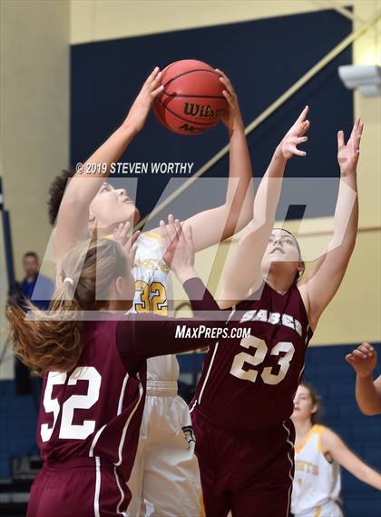 Thumbnail 2 in South Wake Sabres @ North Raleigh Christian Academy photogallery.