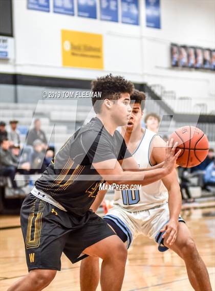 Thumbnail 2 in West vs East (Shawnee Mission East Tournament) photogallery.