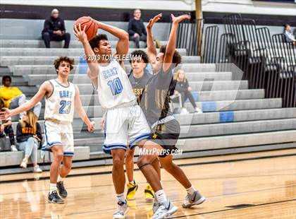 Thumbnail 1 in West vs East (Shawnee Mission East Tournament) photogallery.