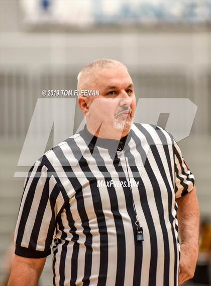Thumbnail 3 in West vs East (Shawnee Mission East Tournament) photogallery.