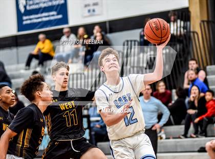 Thumbnail 3 in West vs East (Shawnee Mission East Tournament) photogallery.