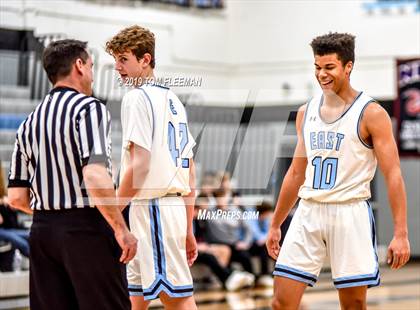 Thumbnail 2 in West vs East (Shawnee Mission East Tournament) photogallery.