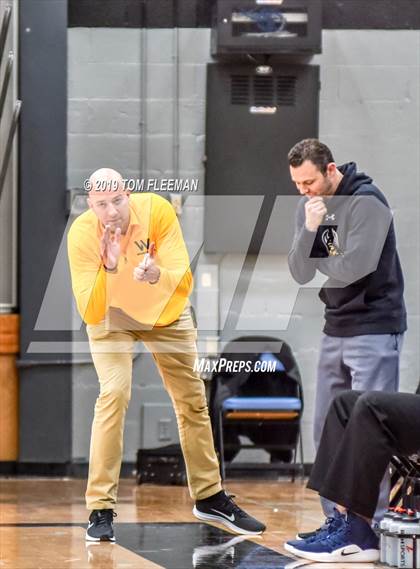 Thumbnail 2 in West vs East (Shawnee Mission East Tournament) photogallery.