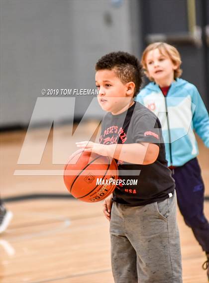 Thumbnail 3 in West vs East (Shawnee Mission East Tournament) photogallery.
