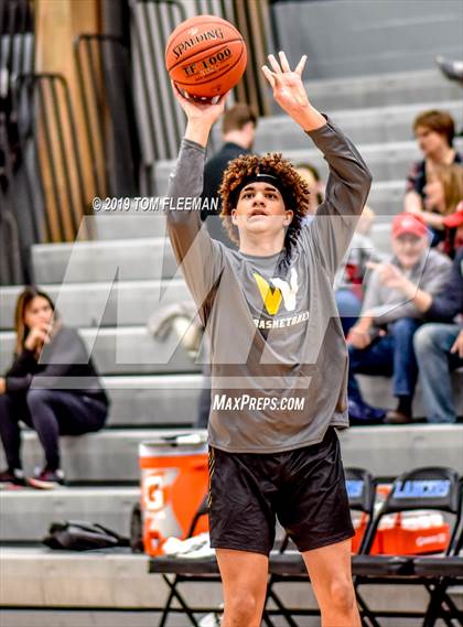 Thumbnail 1 in West vs East (Shawnee Mission East Tournament) photogallery.