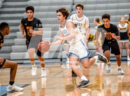 Thumbnail 3 in West vs East (Shawnee Mission East Tournament) photogallery.