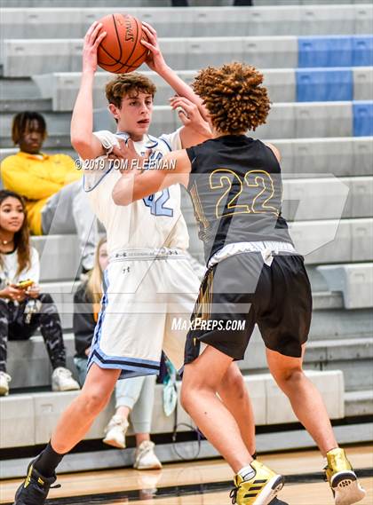 Thumbnail 2 in West vs East (Shawnee Mission East Tournament) photogallery.