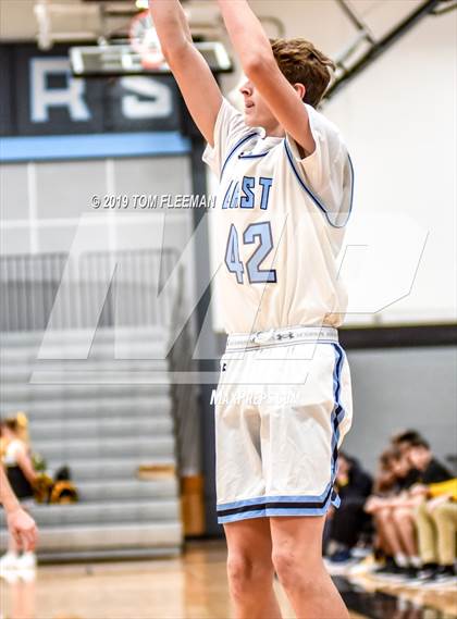 Thumbnail 2 in West vs East (Shawnee Mission East Tournament) photogallery.
