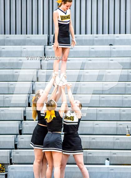 Thumbnail 2 in West vs East (Shawnee Mission East Tournament) photogallery.