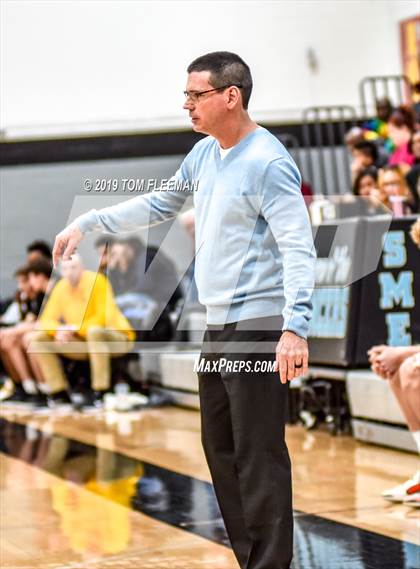 Thumbnail 2 in West vs East (Shawnee Mission East Tournament) photogallery.
