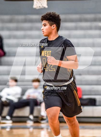 Thumbnail 1 in West vs East (Shawnee Mission East Tournament) photogallery.
