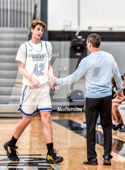 Thumbnail 3 in West vs East (Shawnee Mission East Tournament) photogallery.