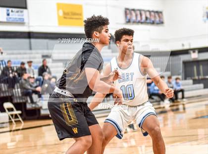Thumbnail 3 in West vs East (Shawnee Mission East Tournament) photogallery.