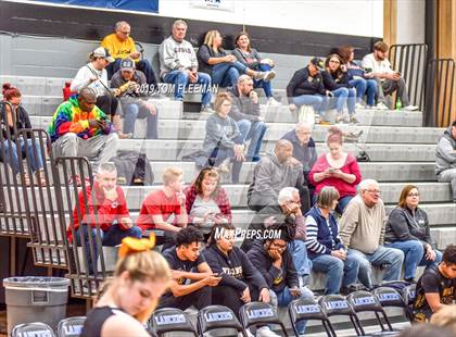Thumbnail 2 in West vs East (Shawnee Mission East Tournament) photogallery.