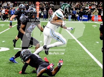 Thumbnail 1 in Zachary vs. Ponchatoula (LHSAA 5A Final) photogallery.