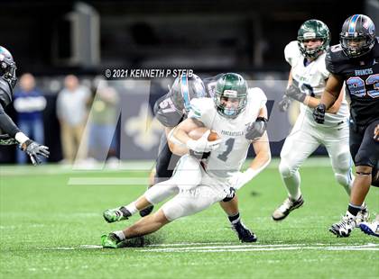 Thumbnail 2 in Zachary vs. Ponchatoula (LHSAA 5A Final) photogallery.