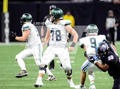 Thumbnail 1 in Zachary vs. Ponchatoula (LHSAA 5A Final) photogallery.