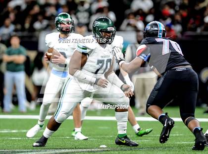 Thumbnail 1 in Zachary vs. Ponchatoula (LHSAA 5A Final) photogallery.