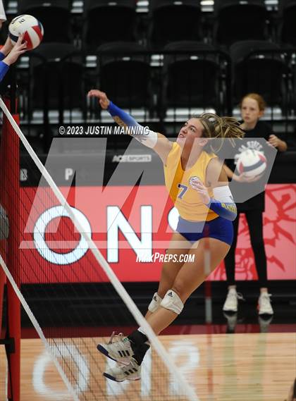 Thumbnail 2 in Harrison vs. Valley View (AAA 5A Quarterfinal Playoff) photogallery.