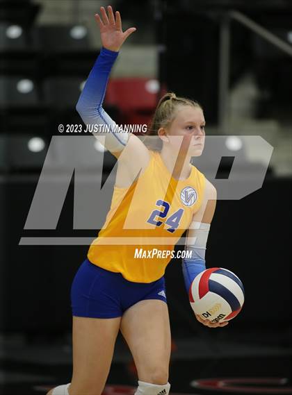 Thumbnail 2 in Harrison vs. Valley View (AAA 5A Quarterfinal Playoff) photogallery.