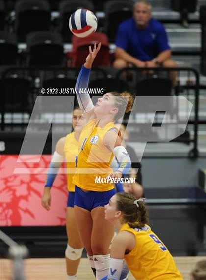 Thumbnail 2 in Harrison vs. Valley View (AAA 5A Quarterfinal Playoff) photogallery.